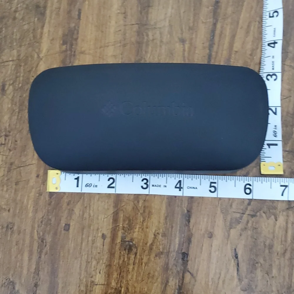 Columbia Sun Glass Case
